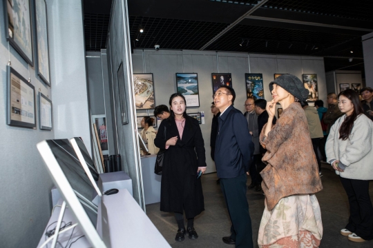 首屆江蘇省大學(xué)生人工智能藝術(shù)創(chuàng)作大賽在南京成功舉辦，創(chuàng)新與藝術(shù)深度融合